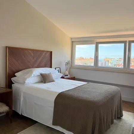 Fantastico T3 A 50 Metros Da דירה