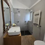Fantástico T3 A 50 Metros Da Appartamento