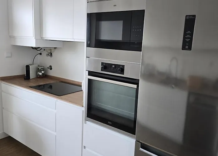 Fantastico T3 A 50 Metros Da *